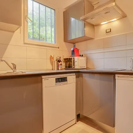 La Petite Maisonnette Au Calme Ментона